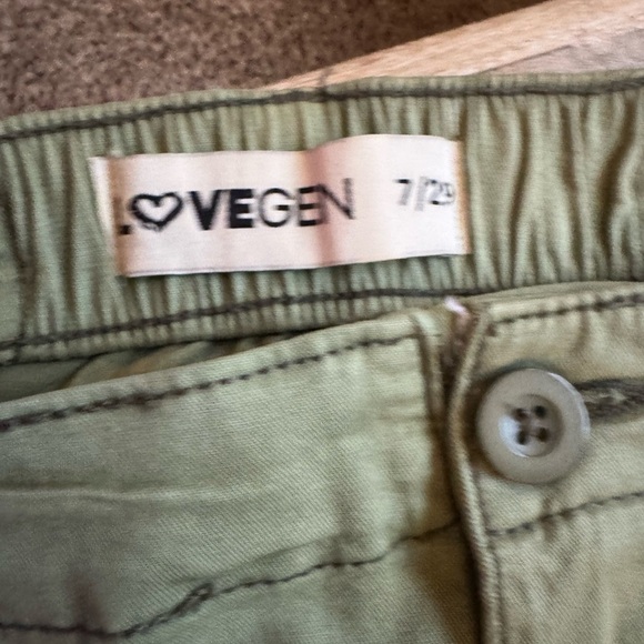 L💜vegen army green cargo pants like new size 7/29 - Picture 3 of 4